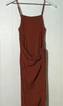 Majorelle Dress Women's XS Spaghetti Straps Flattering Rust Red Knot Front Dress