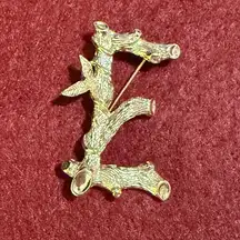 Sarah Coventry Vintage Letter E Monogram Pin Initial Brooch Goldtone Branches