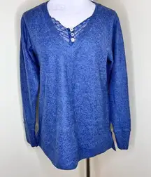 NWT Suzanne Betro Sweater MEDIUM Blue Fleece Lace Accent V-Neck Pullover Cozy