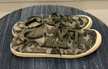 Time & Tru  Camo Memory Foam Sneakers