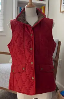 Eddie Bauer: Red Quilted Vest with Button Closure