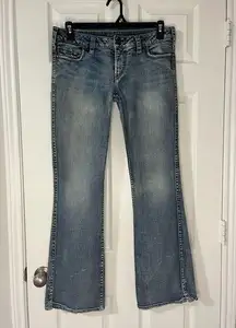 Silver brand flare jeans, low rise size 31