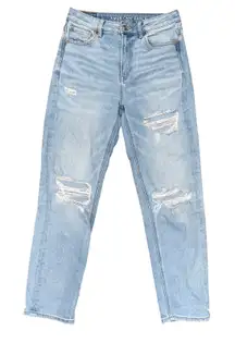 American Eagle Mom Straight Jeans Distressed Ripped Light Wash Denim size 4