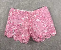 Lilly Pulitzer She's a Fox Scalloped Buttercup Shorts Pink Flowers, Size 4 EUC