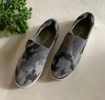 // Camo Platform Shoes