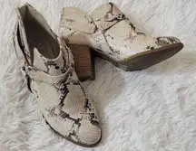 Fergalicious Size 9 Snakeskin Women Ankle Boots 3 inch Heels