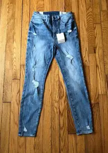 Cosmic Blue Love NWT Women's Distressed Skinny Jean Color Montana Size 25