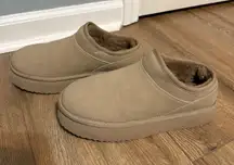 American Eagle Slippers