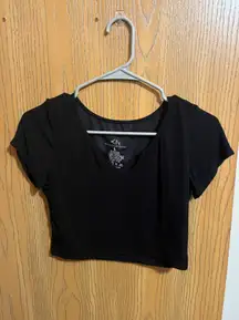 Black Ribbed Short Sleeve Crop Top