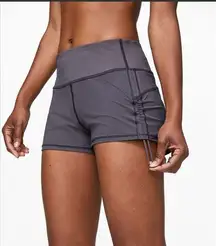 Lululemon  cinch and stretch short 2.5” moonwalk 4 high rise