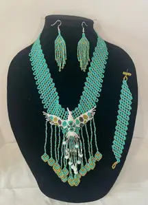 Elegant Beaded hummingbird Necklace, bracelet & Earring Set