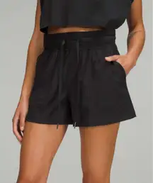 Lululemon Dance Studio High-Rise Short 3.5" Size 12 Black Athletic Loungewear