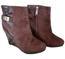 Cole Haan Women’s Brown Ankle Booties Size 8 Suede Holiday Fall Winter