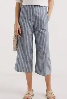 Beach lounge lunch linen pinstripe capri Medium