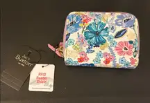 Julia Buxton Floral wallet