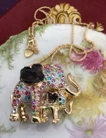 Betsey Johnson NWT  Mama Elephant & Her Baby Multi Color Rhinestone Pendant Neckl