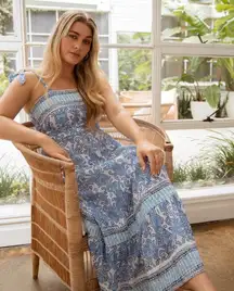 nwt AZURE soirée maxi dress block printed belted beautiful dress blue L