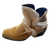 Justin Womens Boots Tan Size 6.5 Booties