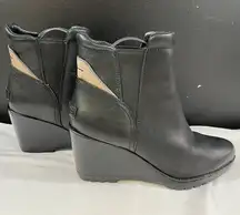 Sorel Womens Black Leather Chelsea Boots Size 8 SKU 6707