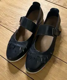 Taos black leather flats 39