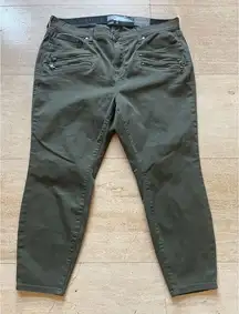 Torrid Olive Green skyhigh Skinny Jeans Premium Stretch Denim 20XS‎