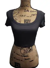 SHEIN Black Ribbed Scoop Neck Crop Top Basic Short Sleeve Fitted Tee‎ Size S/4