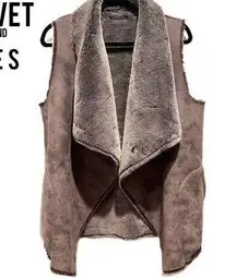 VELVET • Brown Faux Fur & Suede Vest • Size Small