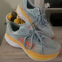 Excellent condition HOKA Bondi 8