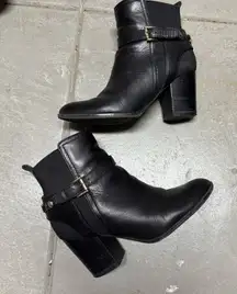 Tommy Hilfiger Whaley Black Leather Ankle Boots Size 6 EUC