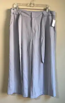 NWT Attention size 16 belted crop pants