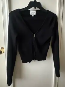 Pink Rose Black Cropped Zip-up Sweater