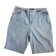 GLORIA VANDERBILT,‎ Women’s Bermuda Jean Shorts, Size 16, Blue