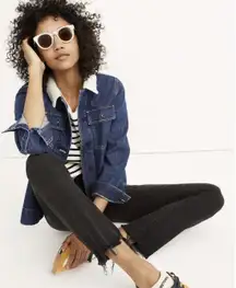 Madewell Cali‎ Demi-Boot Jeans in Berkeley Black: Chewed-Hem Edition Size 25