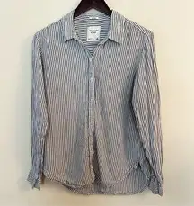 Abercrombie & Fitch Navy Blue Striped Boyfriend Top Button Down Size Medium