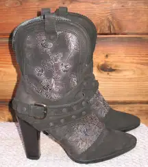 Stuart Weitzman Heeled Black Boots