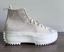 Converse Run Star Hike Platform Hi Embroidered Floral Shoe Size 10 or 8.5 #446