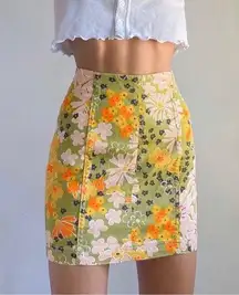Free People Retro 70s Flower Child Groovy Modern Femme Novelty Mini Skirt Size 4
