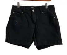 Time & Tru Midrise‎ Black Denim Lightly Distressed Shorts - Size 8
