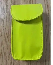New Unisex Snap Button Clip On Case Lime Green for Glasses 👓 Sunglasses Phone