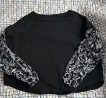 Wonderly paisley crop flowy shirt top black white medium