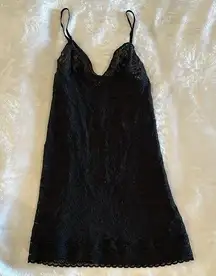 🖤 VTG Victoria’s Secret Black Lace Slip in L EUC