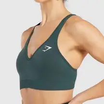 Gymshark NWOT Vital V Neck Sports Bra in Woodland Green Marl Size XS