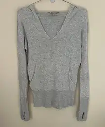 Athleta Heather Gray Long Sleeve Hooded Sweater with Thumb Hole Size XS