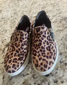 Leopard Slip-on Shoes