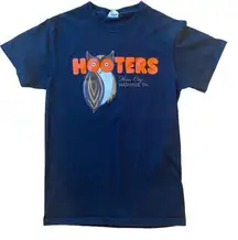 Hooters Tee Shirt Nashville Music City Size Small