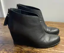 Kork-Ease Leather Wedge Booties Fall/Winter Staple black Women's 9