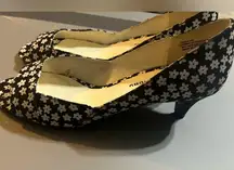 CL by Laundry black and white flower kitten heels size 8