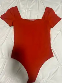 Contour Squareneck Shortsleeve Bodysuit