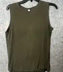 Lululemon Women's 6 Olive Sleeveless Top at Helen light shirt