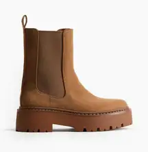 H&M Chunky Chelsea Platform Boots